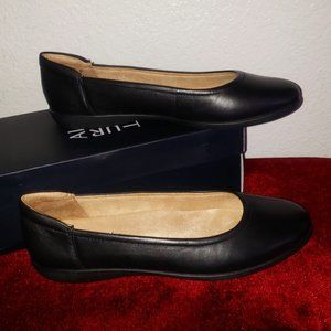 NWT Naturalizer Flexy Flat - Black Leather